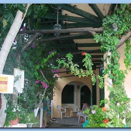 Cretanhouse Guest house *